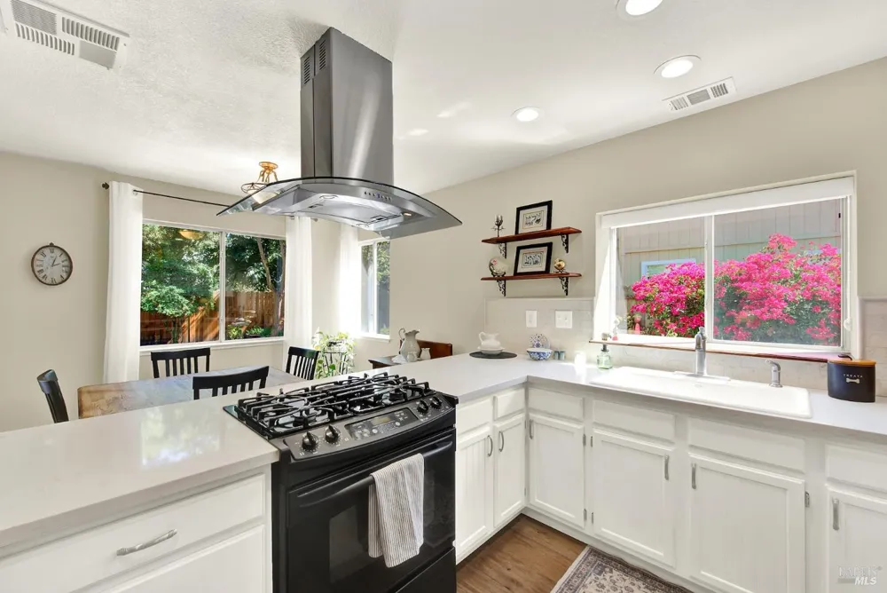 443 Yale Avenue Vacaville, CA 95687