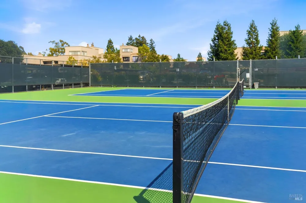 655 Via Casitas Greenbrae, CA 94904