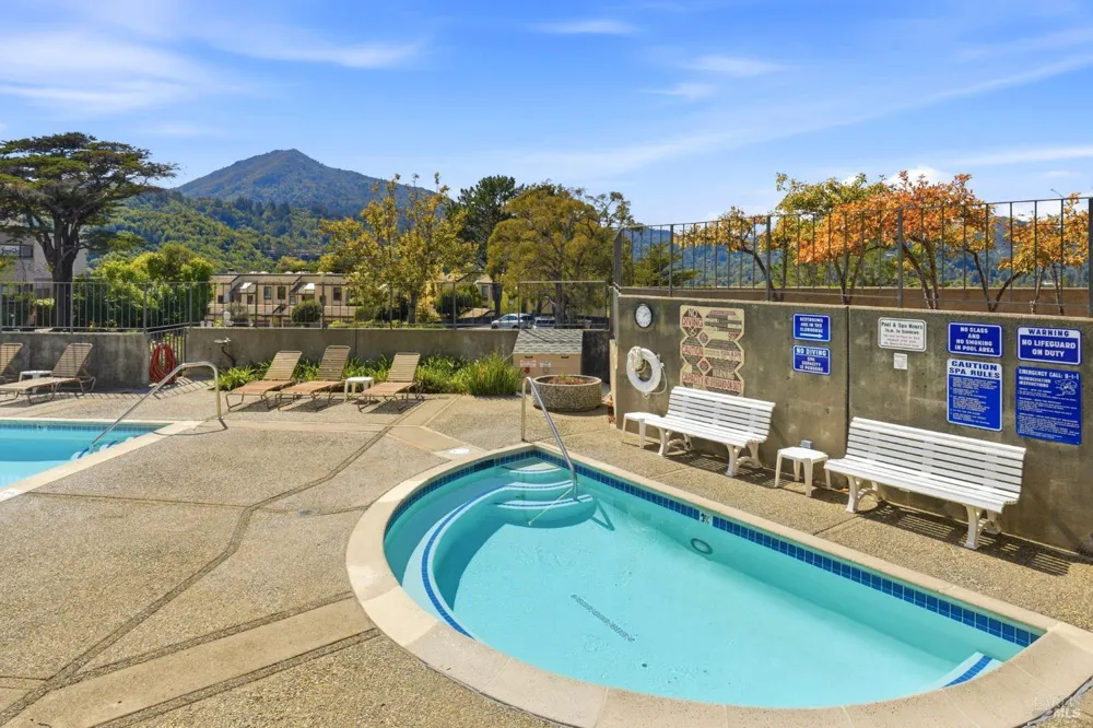 655 Via Casitas Greenbrae, CA 94904
