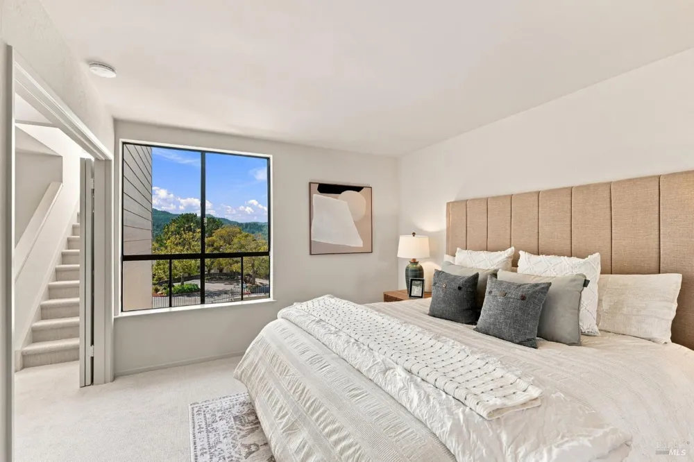 655 Via Casitas Greenbrae, CA 94904