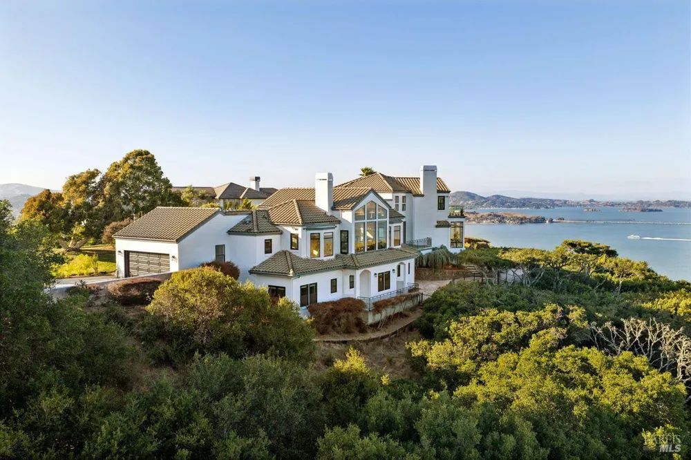 207 Taylor Road Tiburon, CA 94920