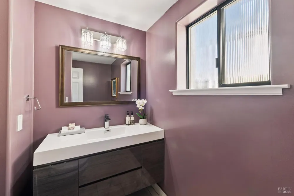207 Taylor Road Tiburon, CA 94920
