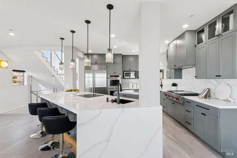 207 Taylor Road Tiburon, CA 94920