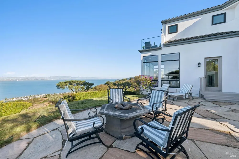 207 Taylor Road Tiburon, CA 94920