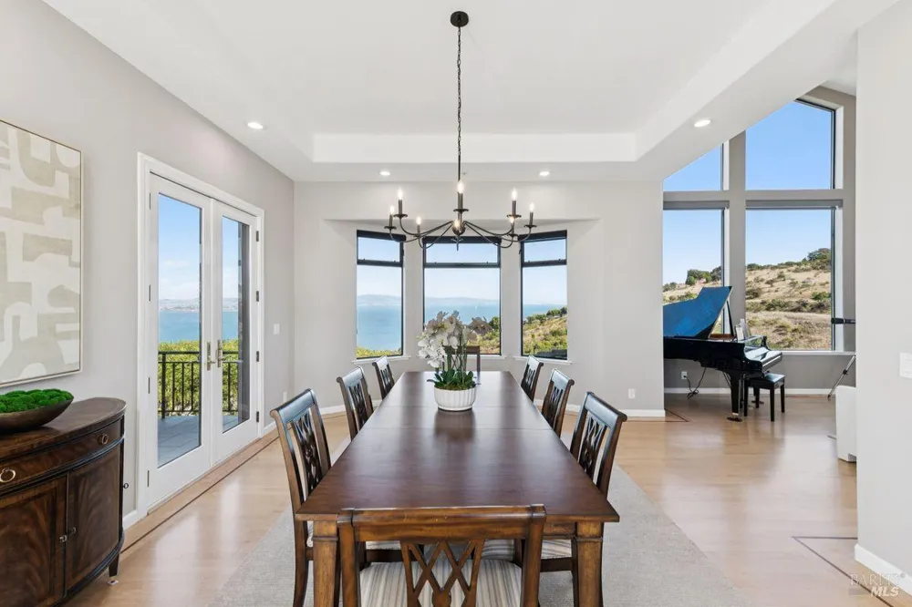 207 Taylor Road Tiburon, CA 94920