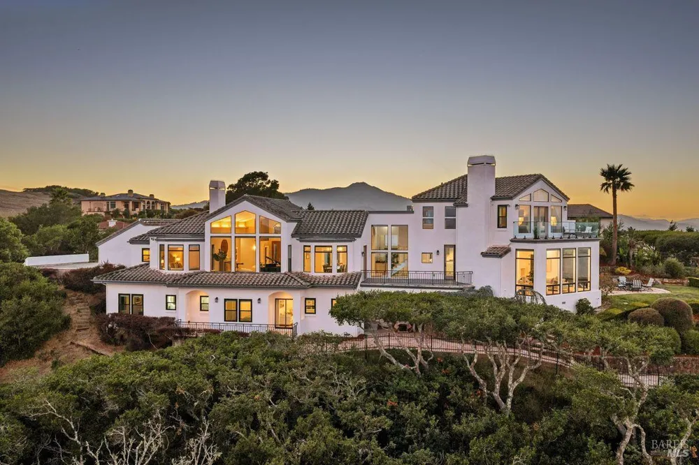 207 Taylor Road Tiburon, CA 94920