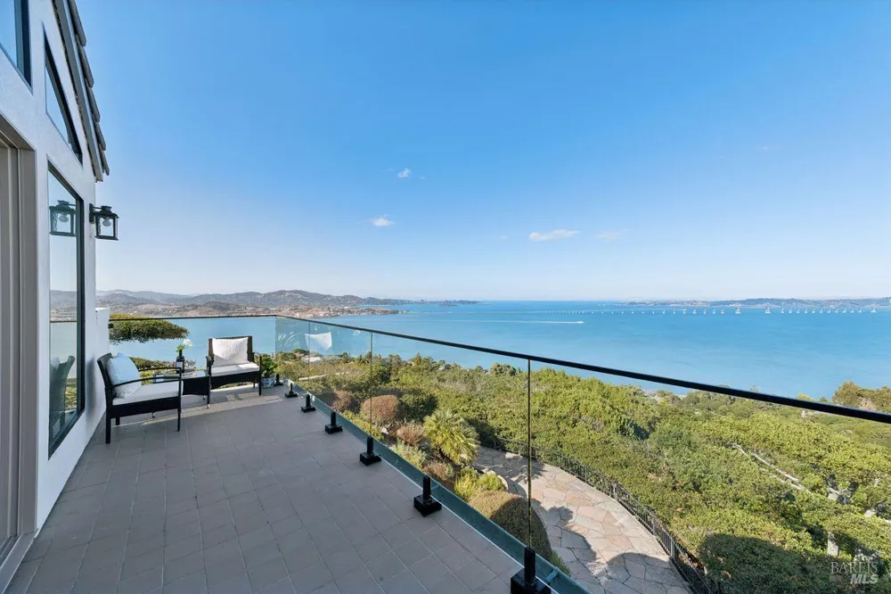 207 Taylor Road Tiburon, CA 94920