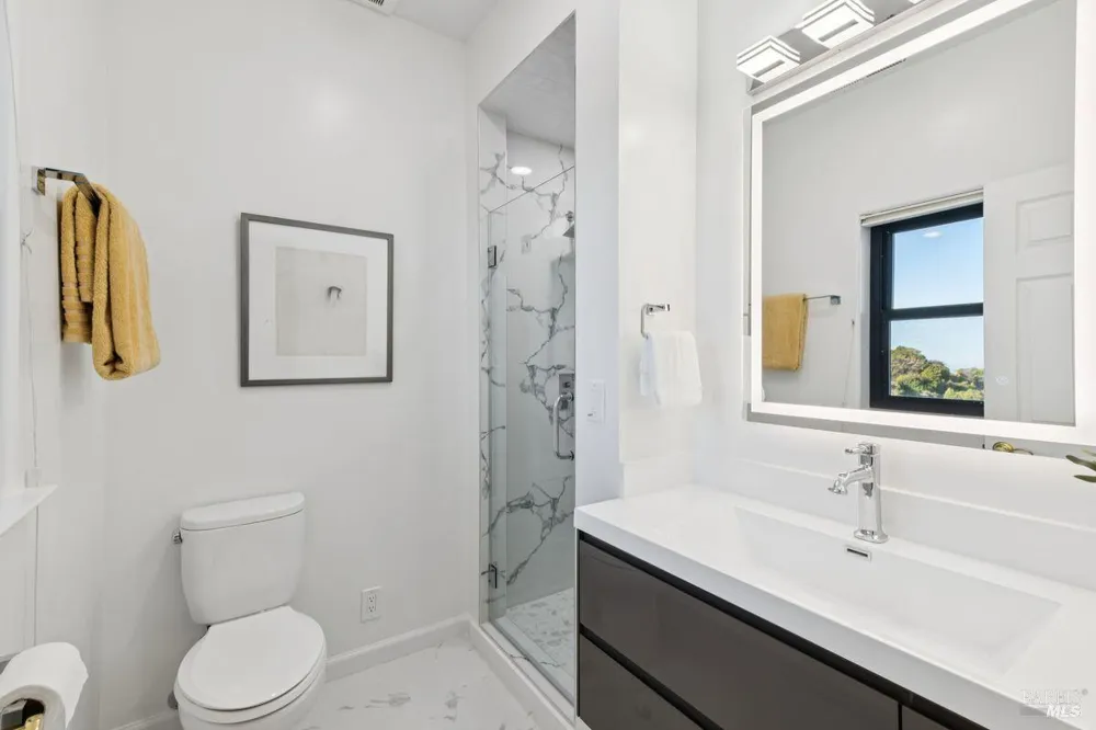 207 Taylor Road Tiburon, CA 94920