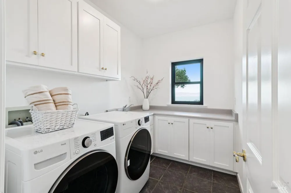 207 Taylor Road Tiburon, CA 94920
