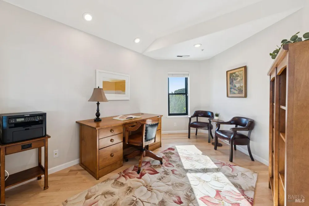 207 Taylor Road Tiburon, CA 94920