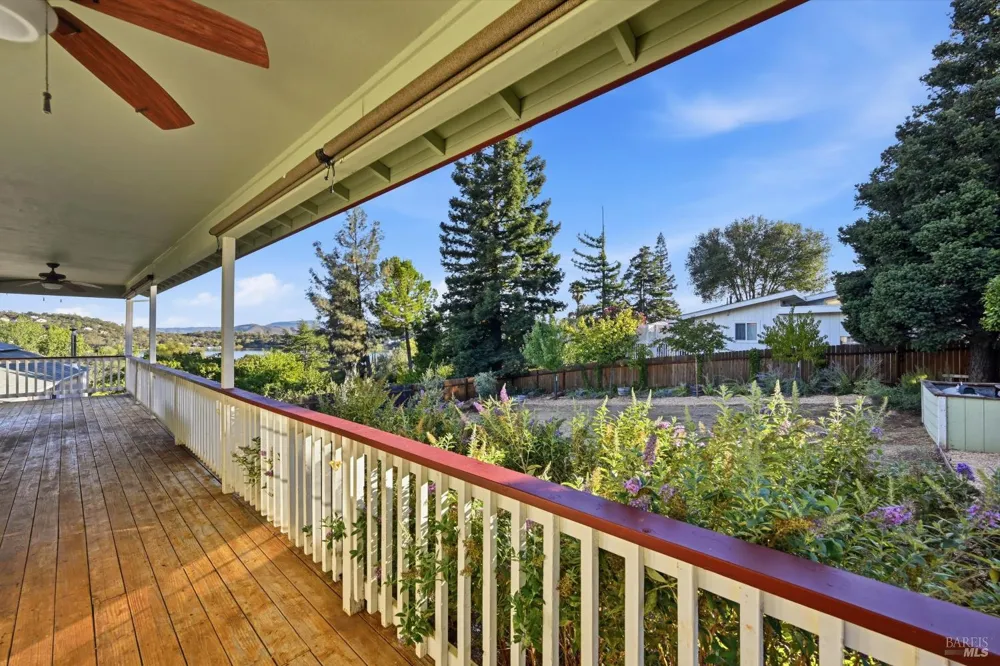 17265 Brookfield Road Hidden Valley Lake, CA 95467