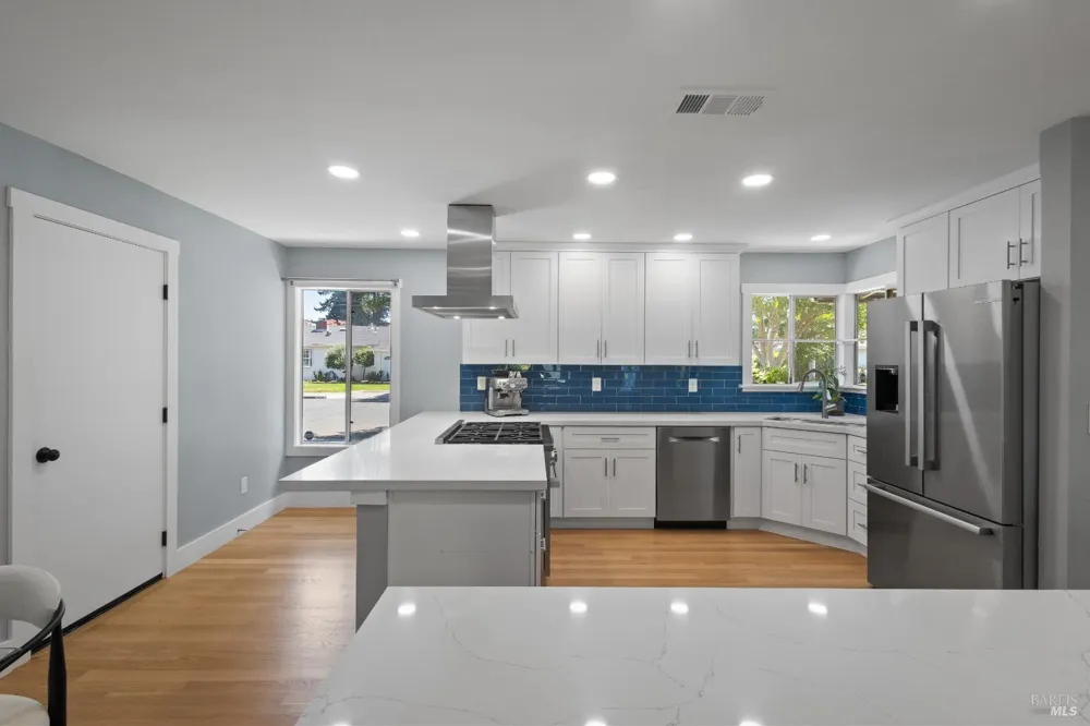 1645 Terrace Way Santa Rosa, CA 95404