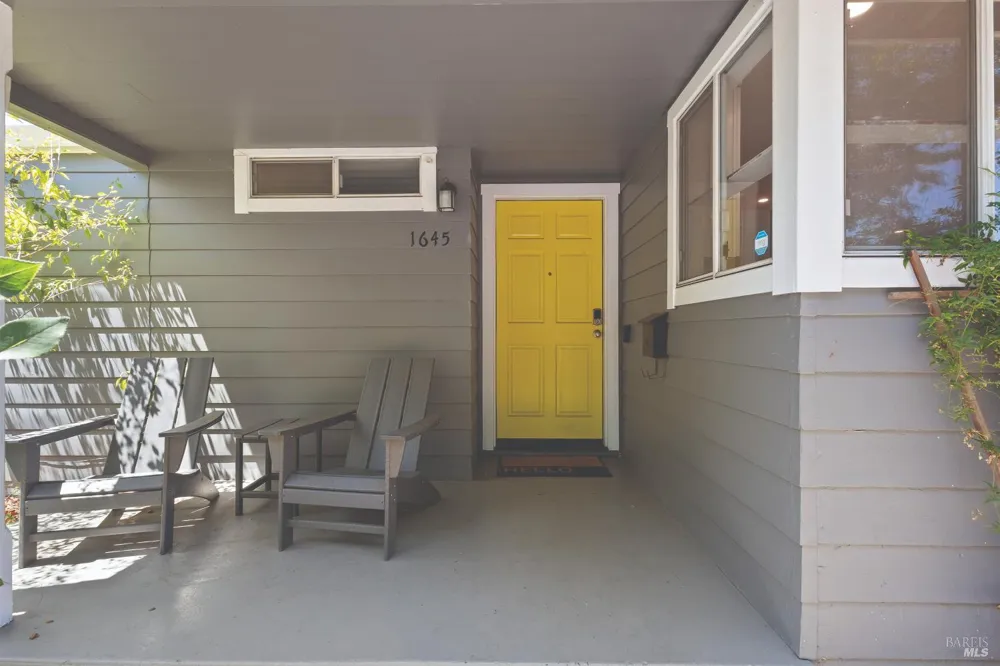 1645 Terrace Way Santa Rosa, CA 95404