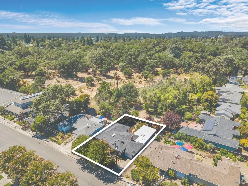 1645 Terrace Way Santa Rosa, CA 95404