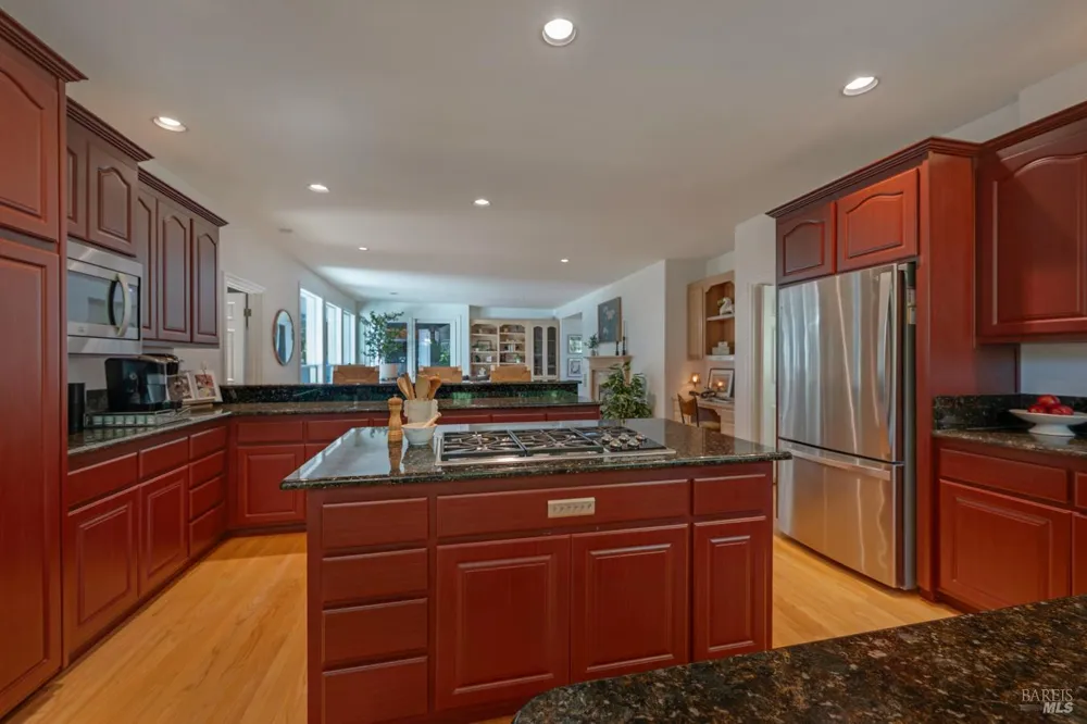 934 Fairway Drive Sonoma, CA 95476