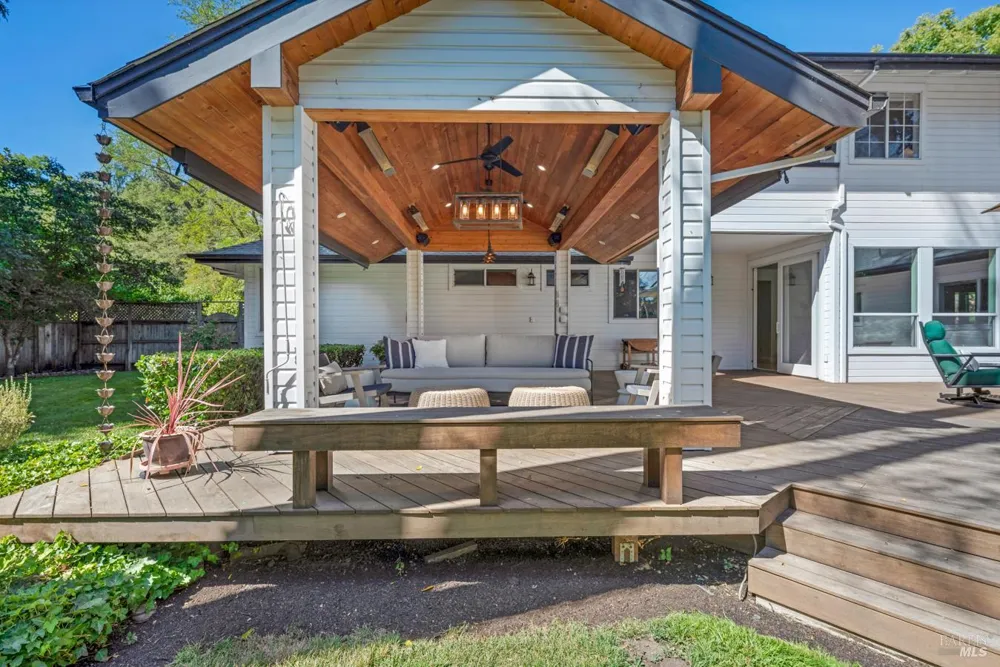 934 Fairway Drive Sonoma, CA 95476