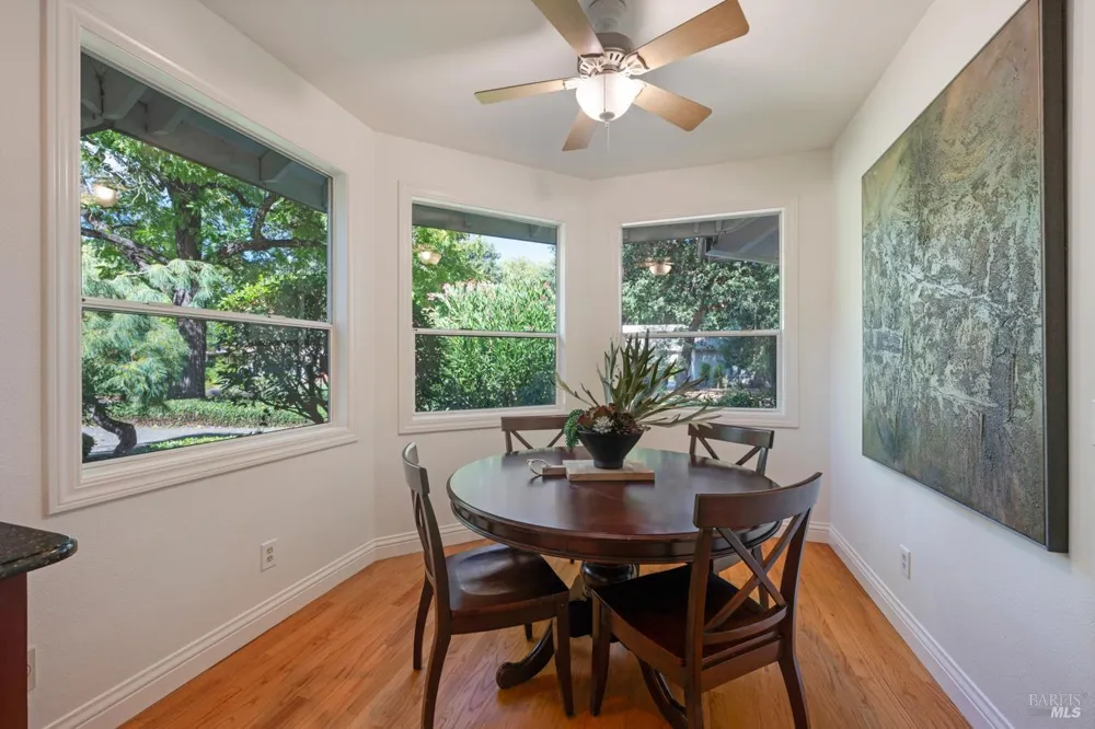 934 Fairway Drive Sonoma, CA 95476