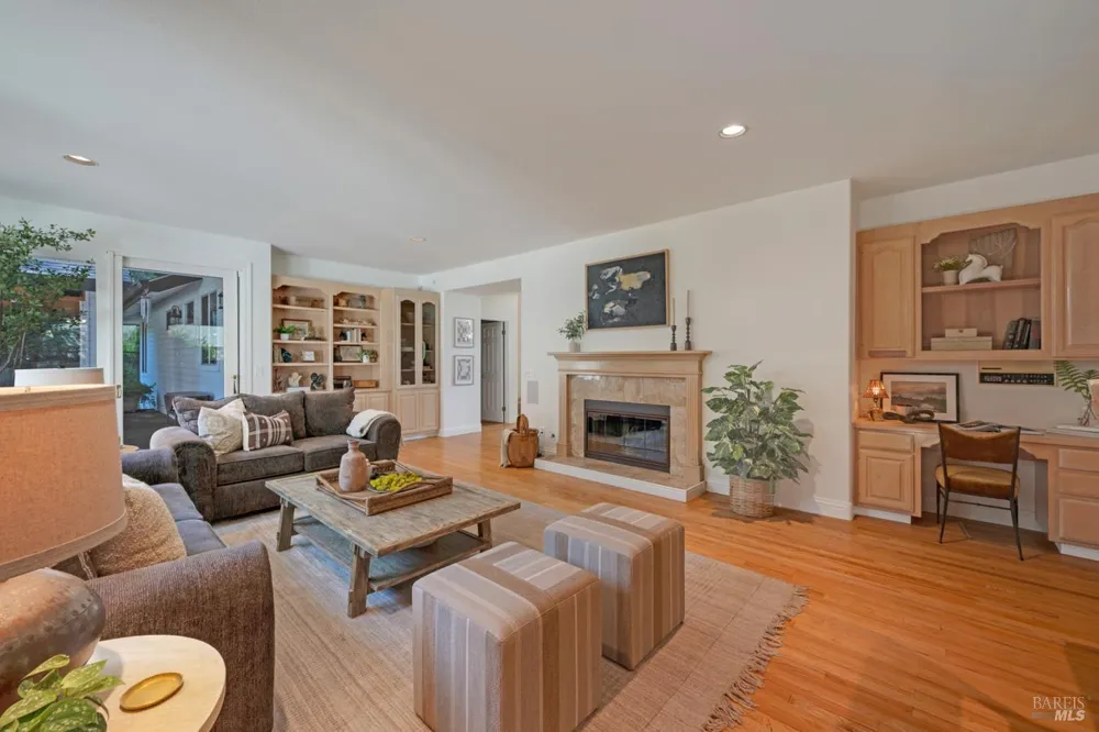 934 Fairway Drive Sonoma, CA 95476