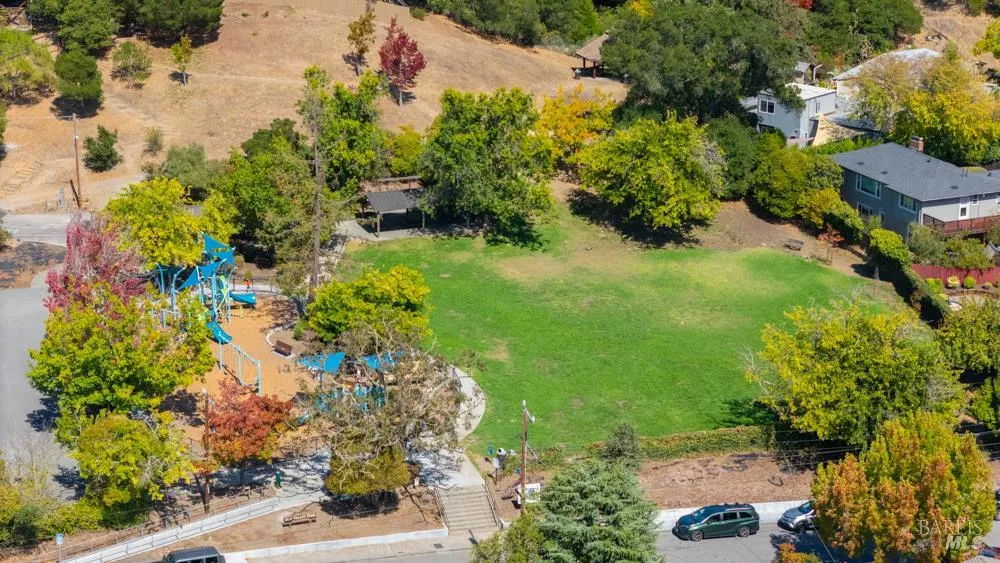 218 Solano Street San Rafael, CA 94901