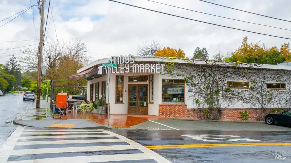 218 Solano Street San Rafael, CA 94901