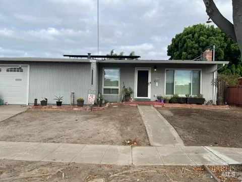 25034 Willimet Way