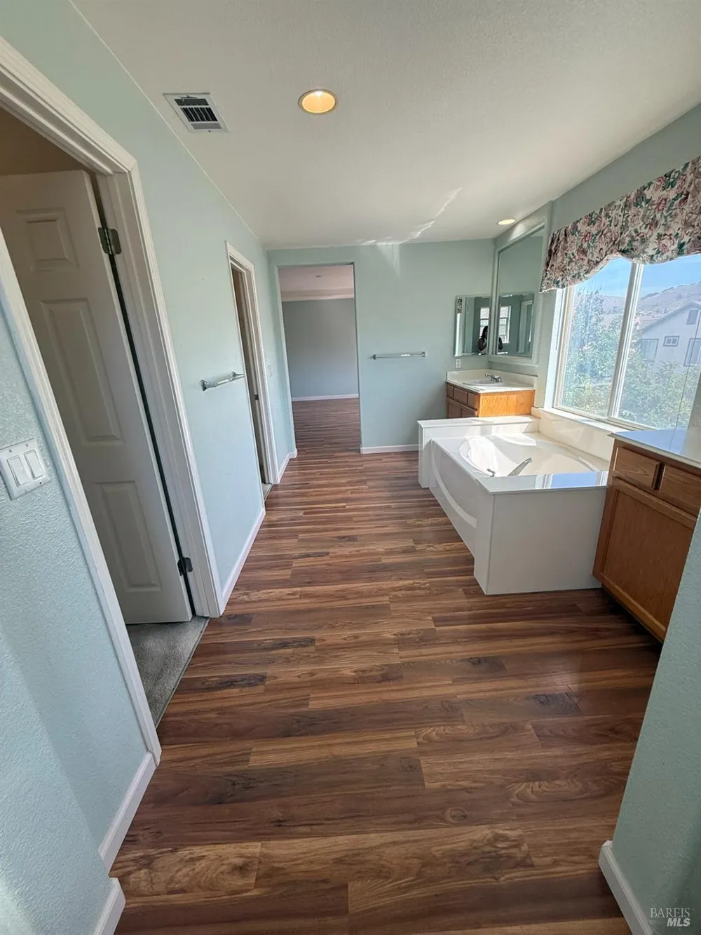 3420 Edgewater Place Vallejo, CA 94591
