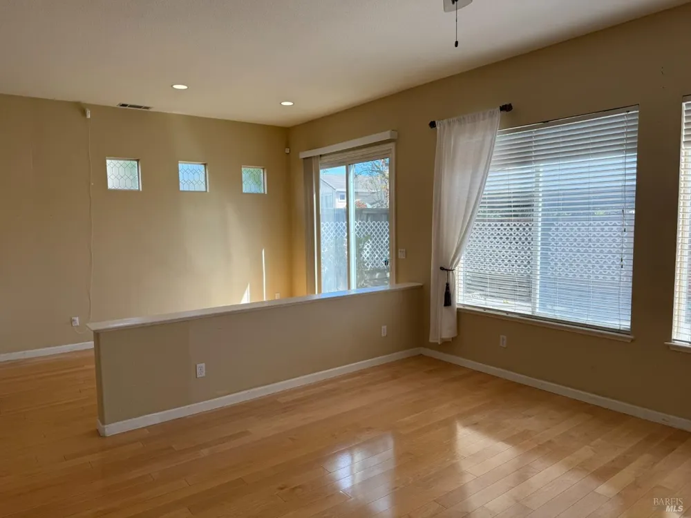 3420 Edgewater Place Vallejo, CA 94591