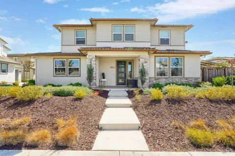 2404 Lake Club Drive