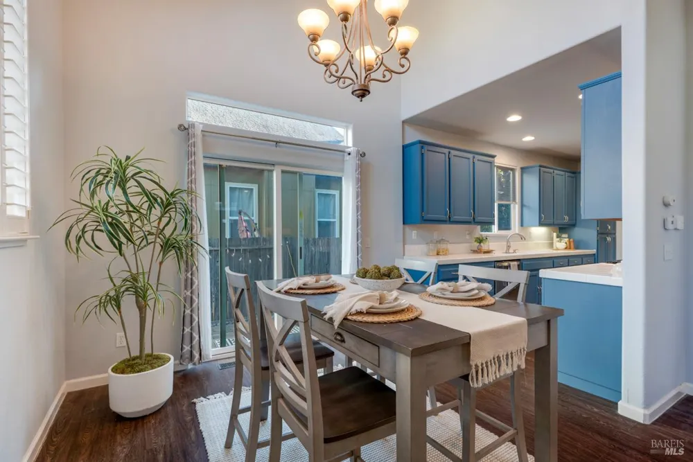 178 Esposti Meadows Way Santa Rosa, CA 95403