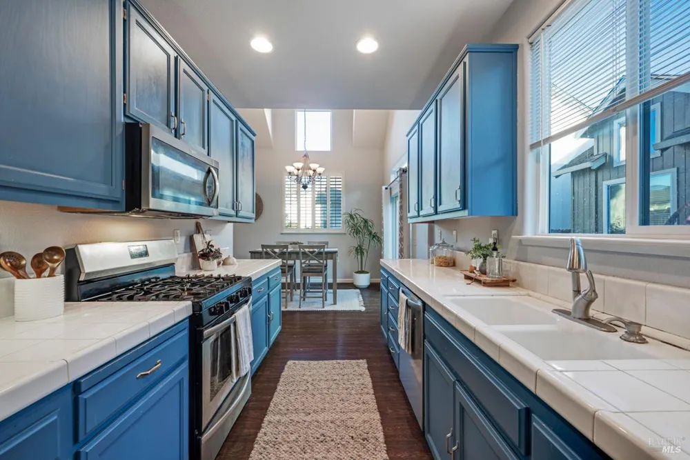 178 Esposti Meadows Way Santa Rosa, CA 95403