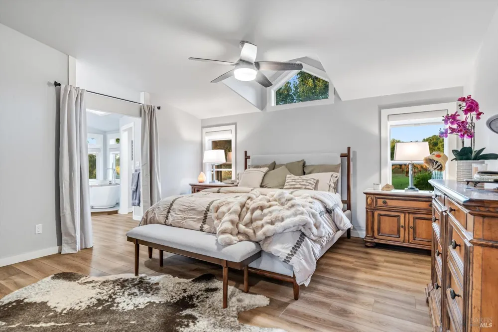 531 Limerick Lane Healdsburg, CA 95448