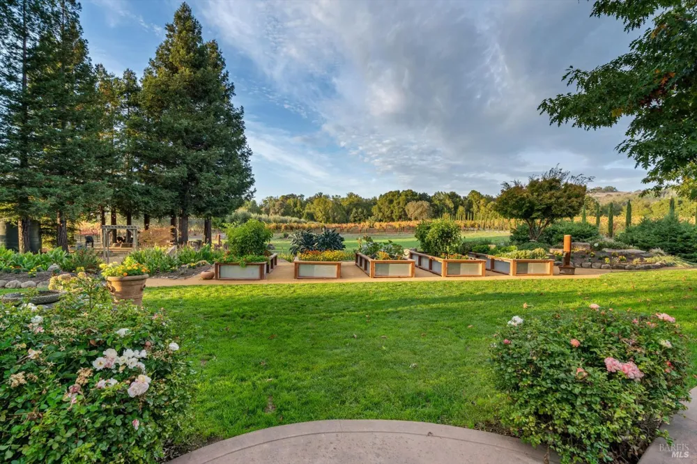 531 Limerick Lane Healdsburg, CA 95448