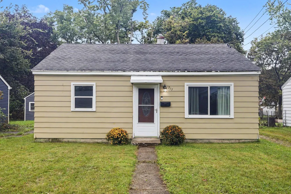 717 Washburn Avenue Kalamazoo Charter Township, MI 49048