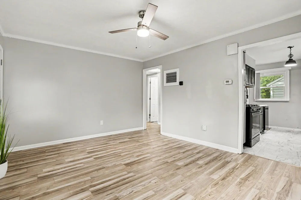 717 Washburn Avenue Kalamazoo Charter Township, MI 49048