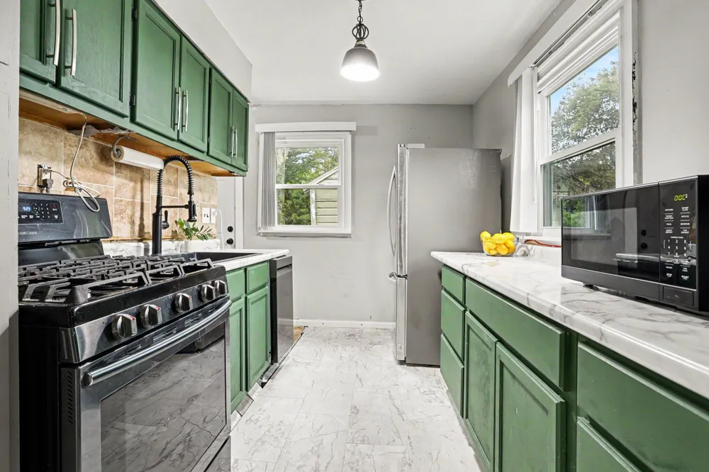 717 Washburn Avenue Kalamazoo Charter Township, MI 49048