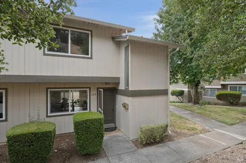 13 Oliva Drive ##F