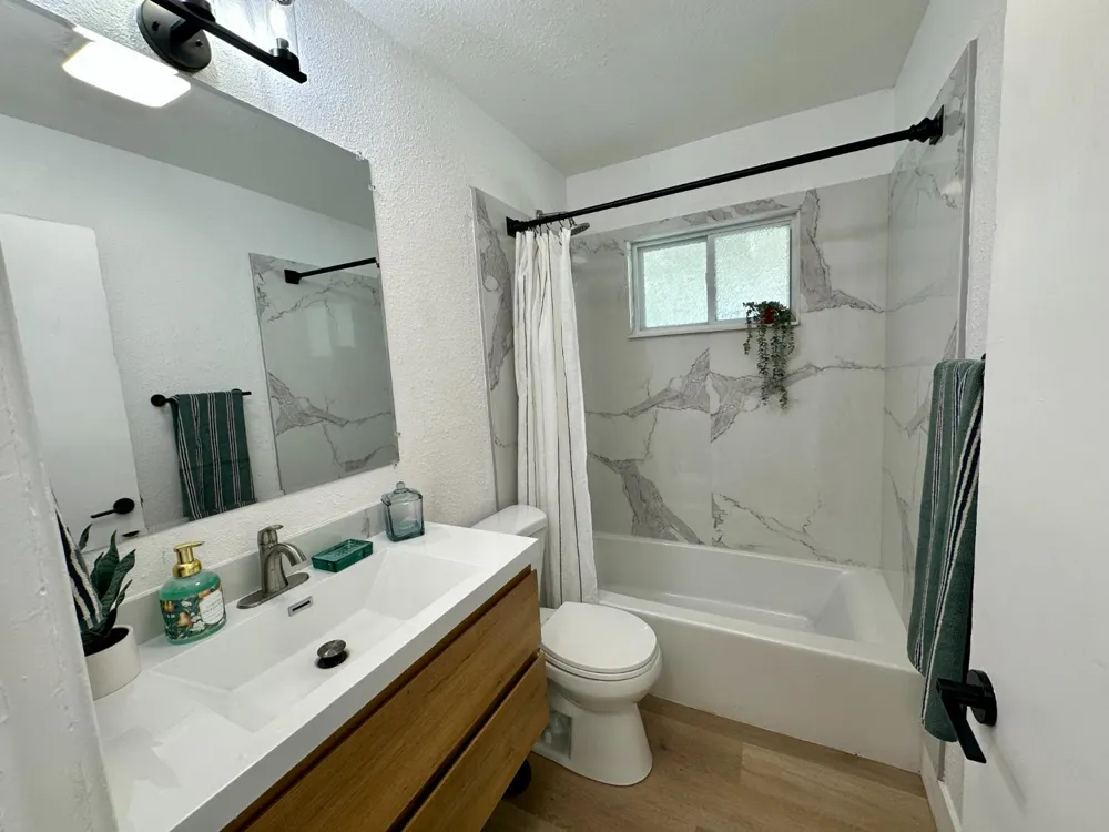 6318 Coyle Avenue Carmichael, CA 95608
