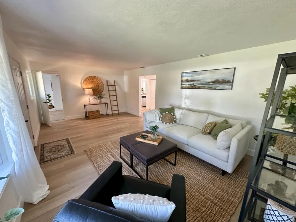 6318 Coyle Avenue Carmichael, CA 95608