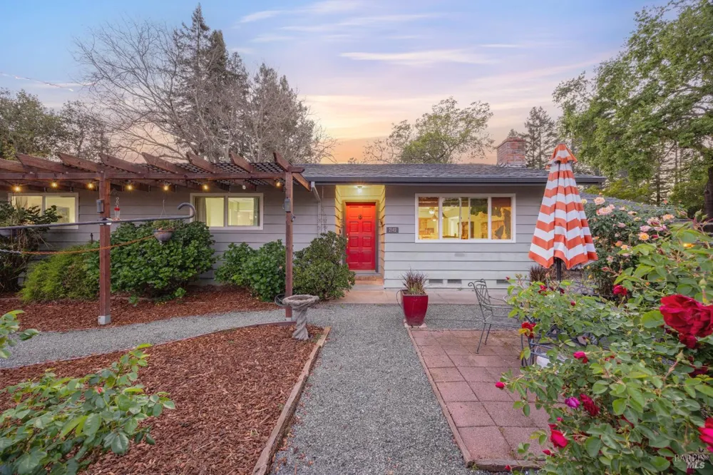 2142 Laguna Road Santa Rosa, CA 95401