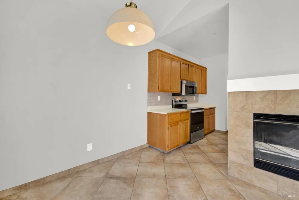 104 Manchester Drive Fairfield, CA 94533