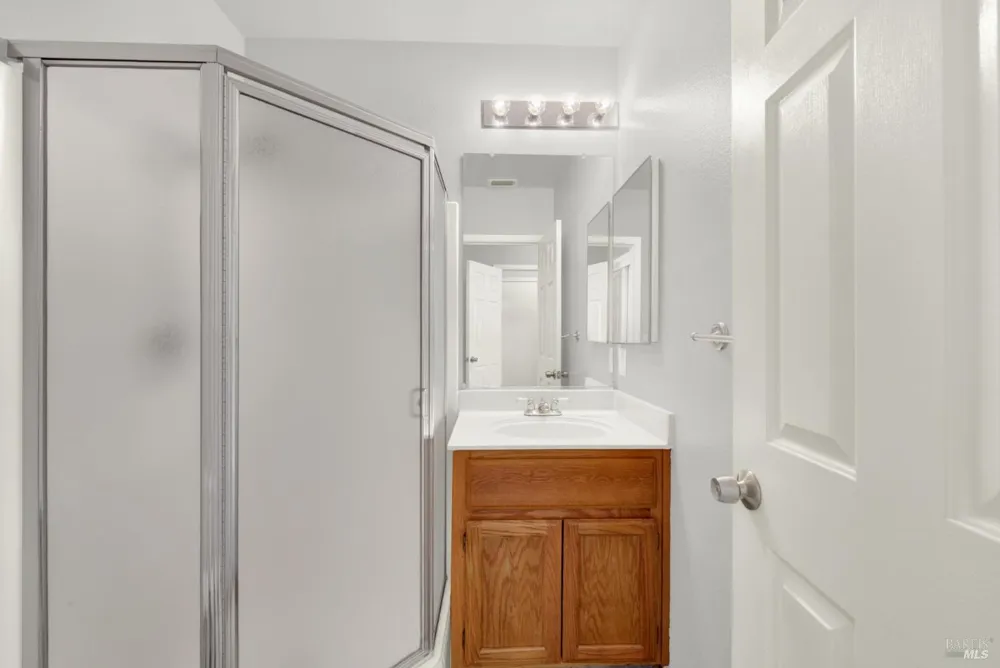 104 Manchester Drive Fairfield, CA 94533
