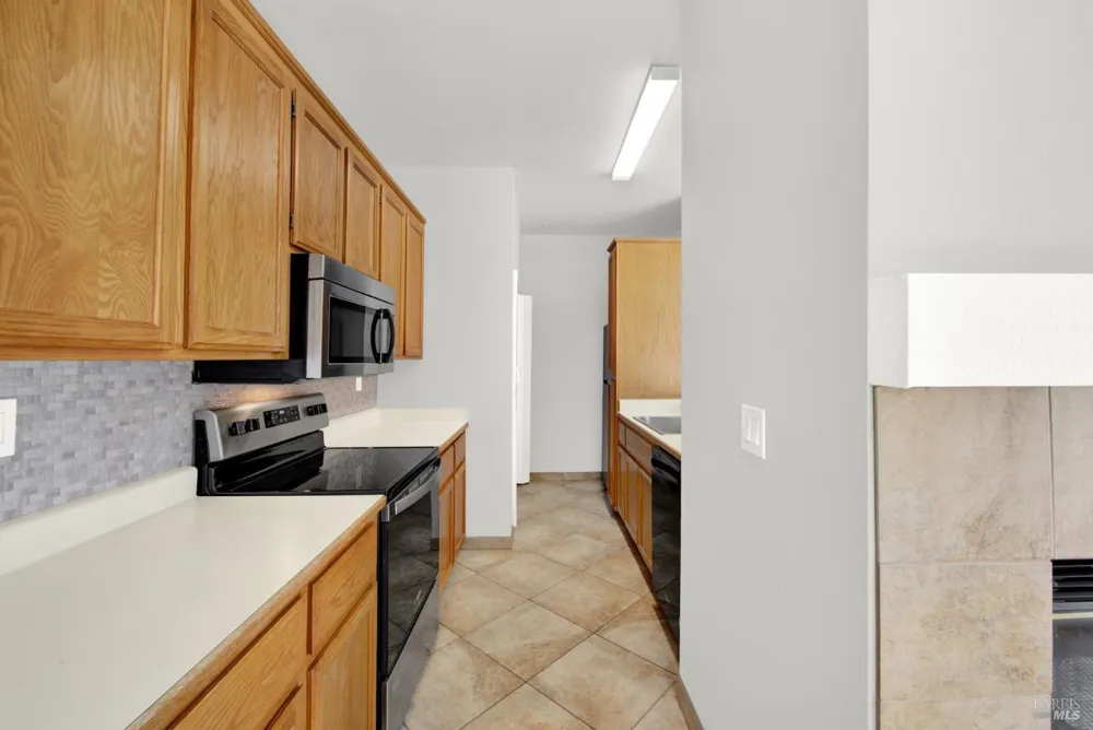 104 Manchester Drive Fairfield, CA 94533