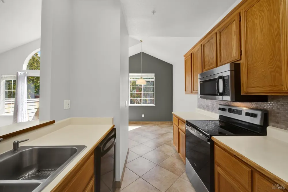 104 Manchester Drive Fairfield, CA 94533
