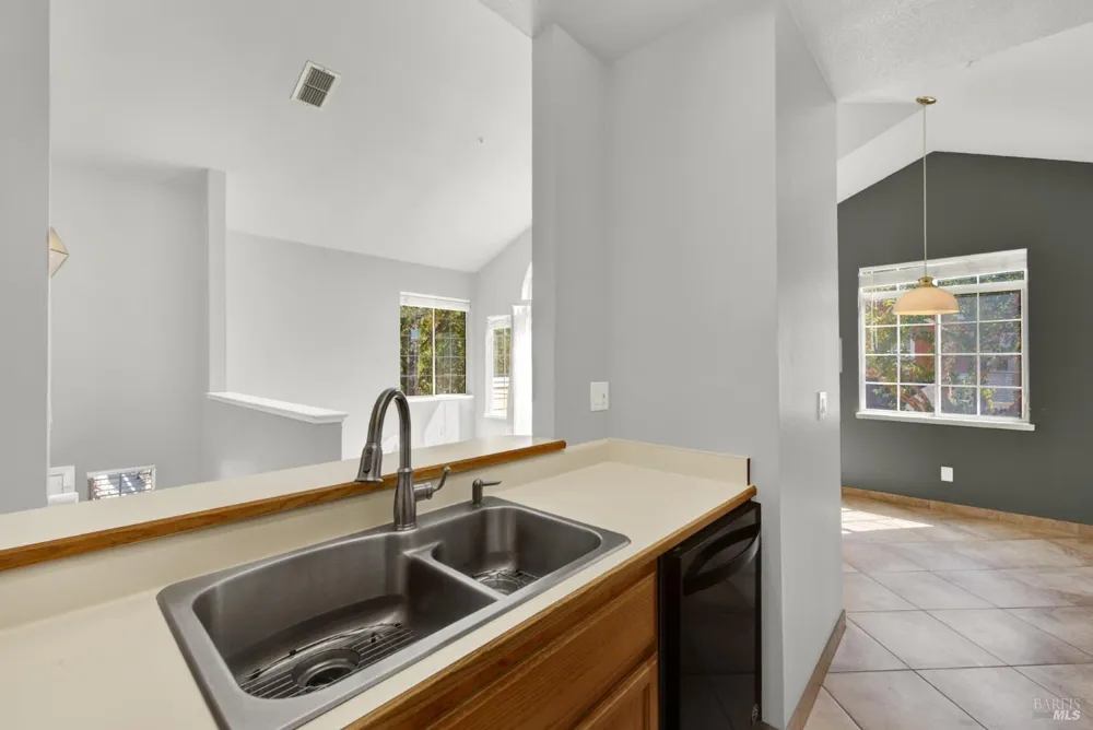 104 Manchester Drive Fairfield, CA 94533