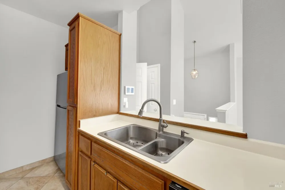 104 Manchester Drive Fairfield, CA 94533