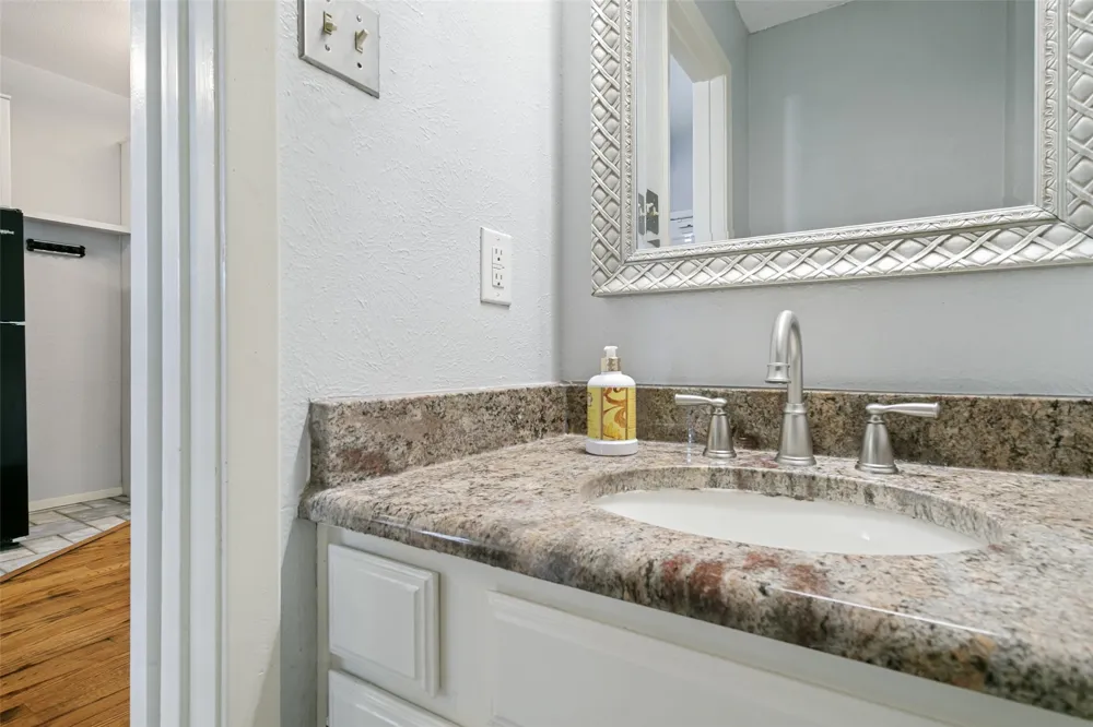 208 Samuel Boulevard #3N Coppell, TX 75019