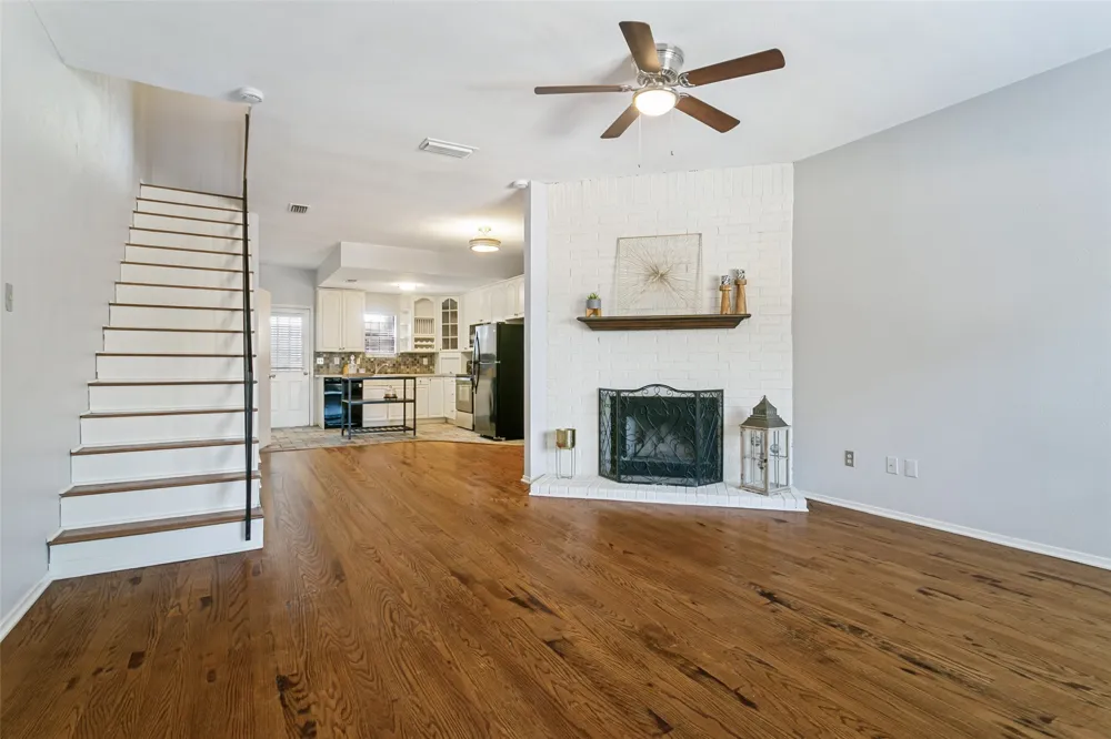 208 Samuel Boulevard #3N Coppell, TX 75019