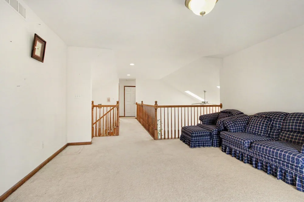 23853 Joey Drive Brownstown, MI 48134