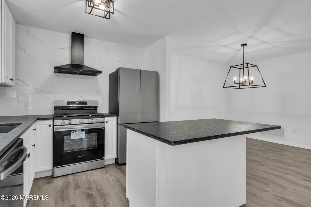 58 Vincent Court Little Egg Harbor, NJ 08087