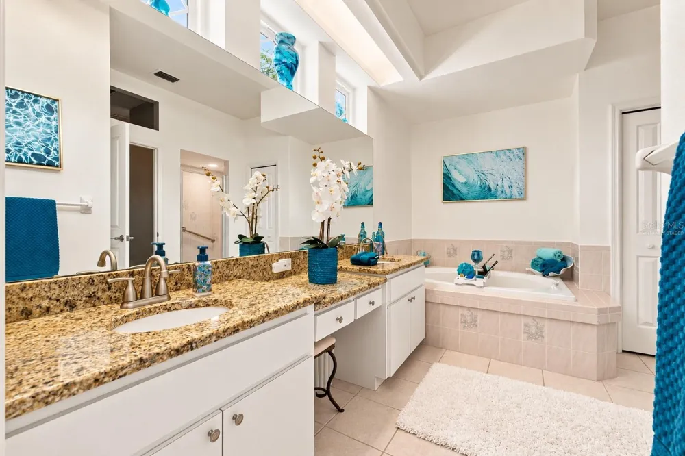 10261 WOODLAND WATERS BOULEVARD Weeki Wachee, FL 34613